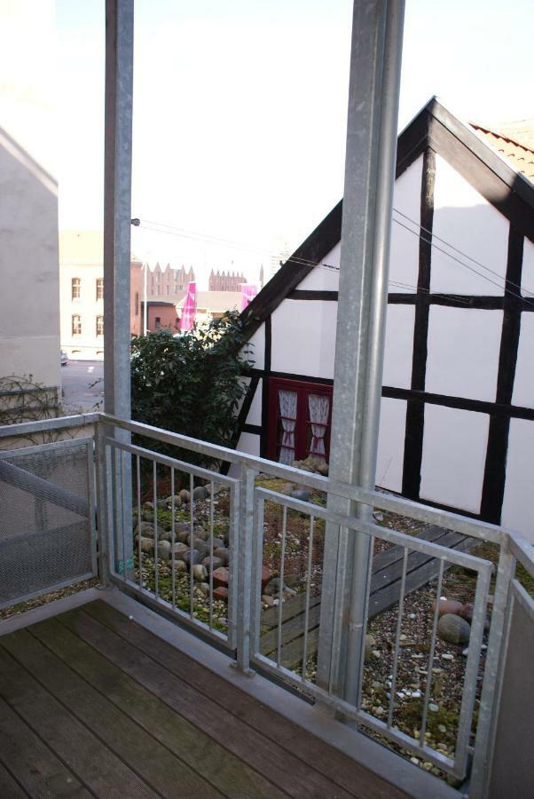 Seestern Am Hafen Mit Balkon - Abc139 By AbcWißmar Buitenkant foto